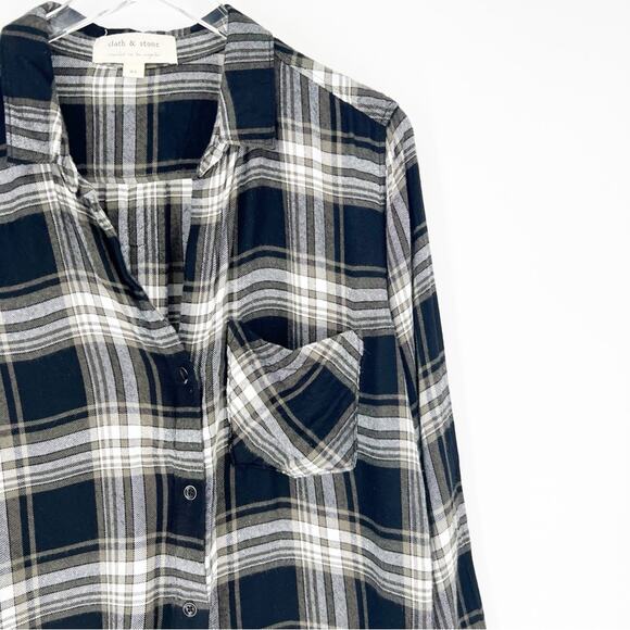 Cloth & Stone Plaid Button Down Top XL - Picture 3 of 5